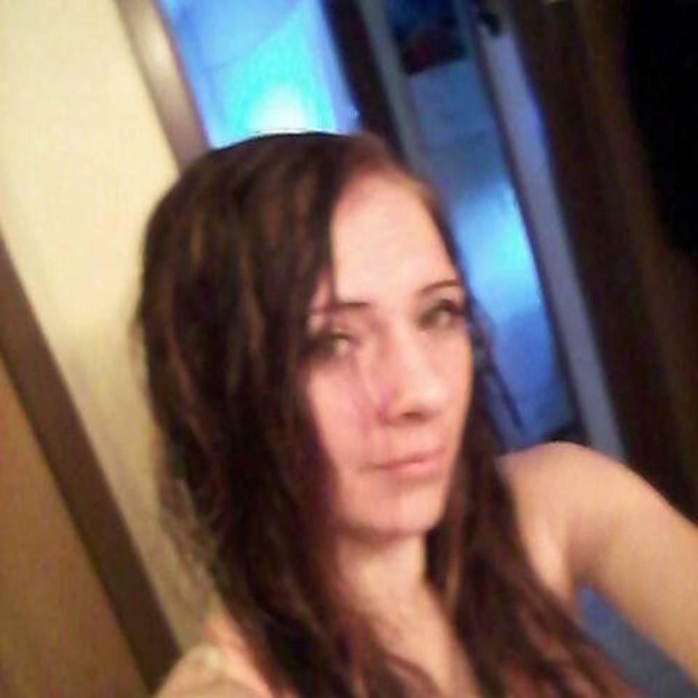 Meet your Posher, Genelle